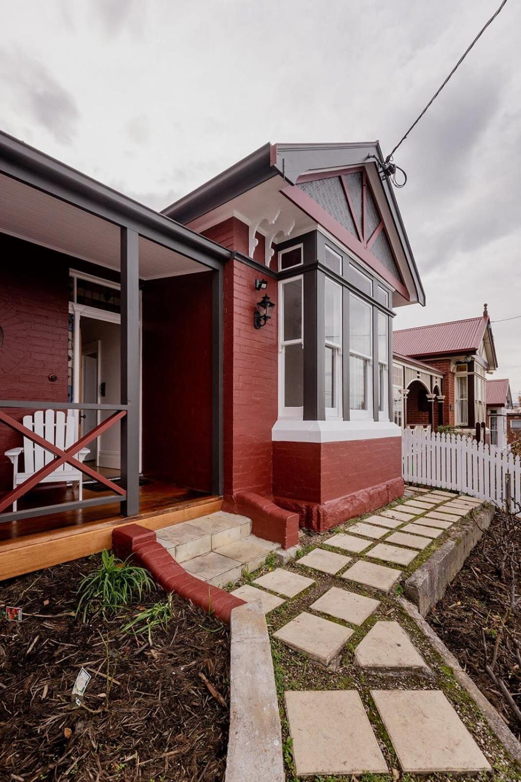 Inner-City Heritage Home In Hobart Exterior photo